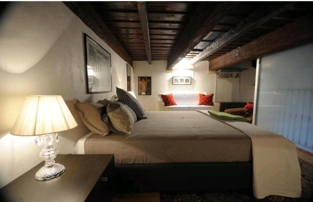 Casa Vacanza Saint Patrick Barletta Esterno foto