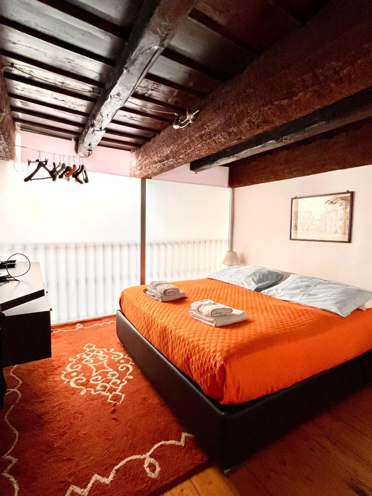 Casa Vacanza Saint Patrick Barletta Esterno foto